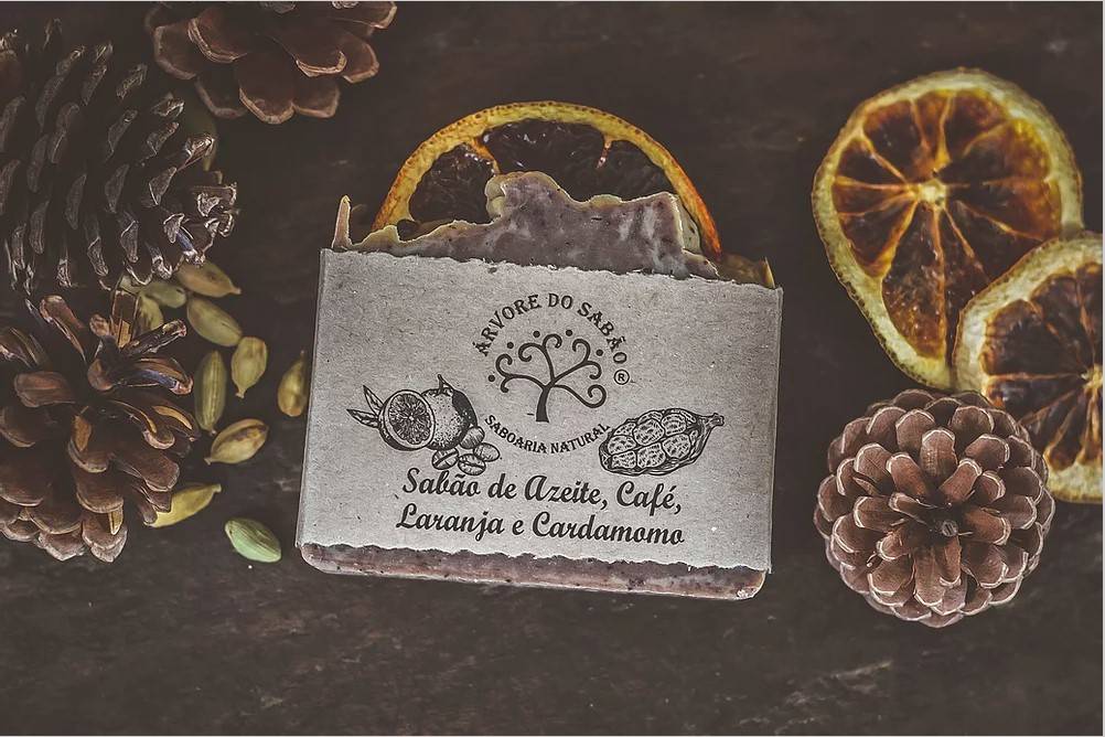 Savon naturel Arvore do Sabao parfum orange café et cardamonne 170g