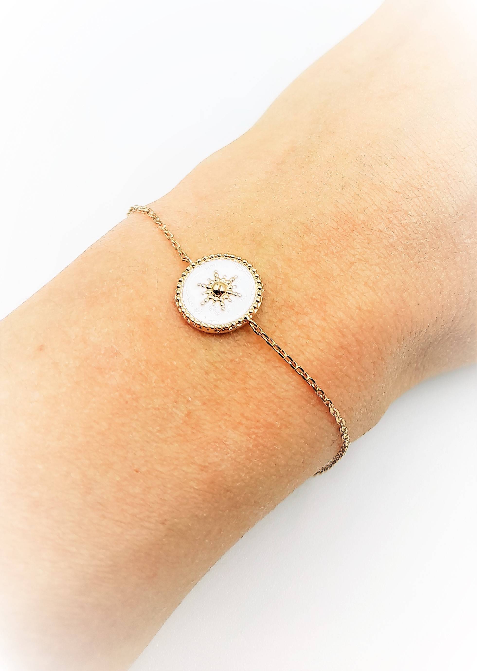 Bracelet femme Pirée blanc plaqué or - médaille ronde blanche étoile 18cm - le Loupp