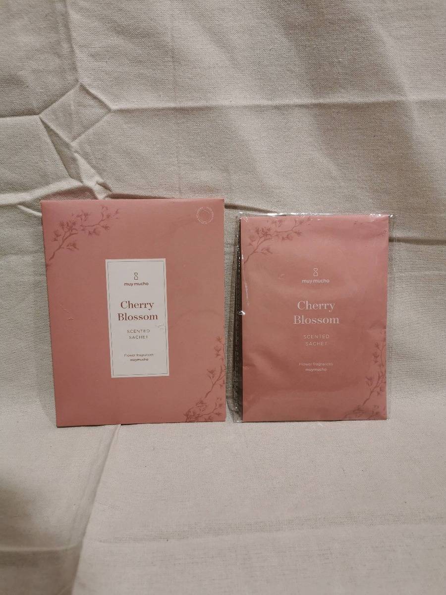 Mikado diffuseur en bouquet parfumé Cherry Blossom 100ml Muy mucho