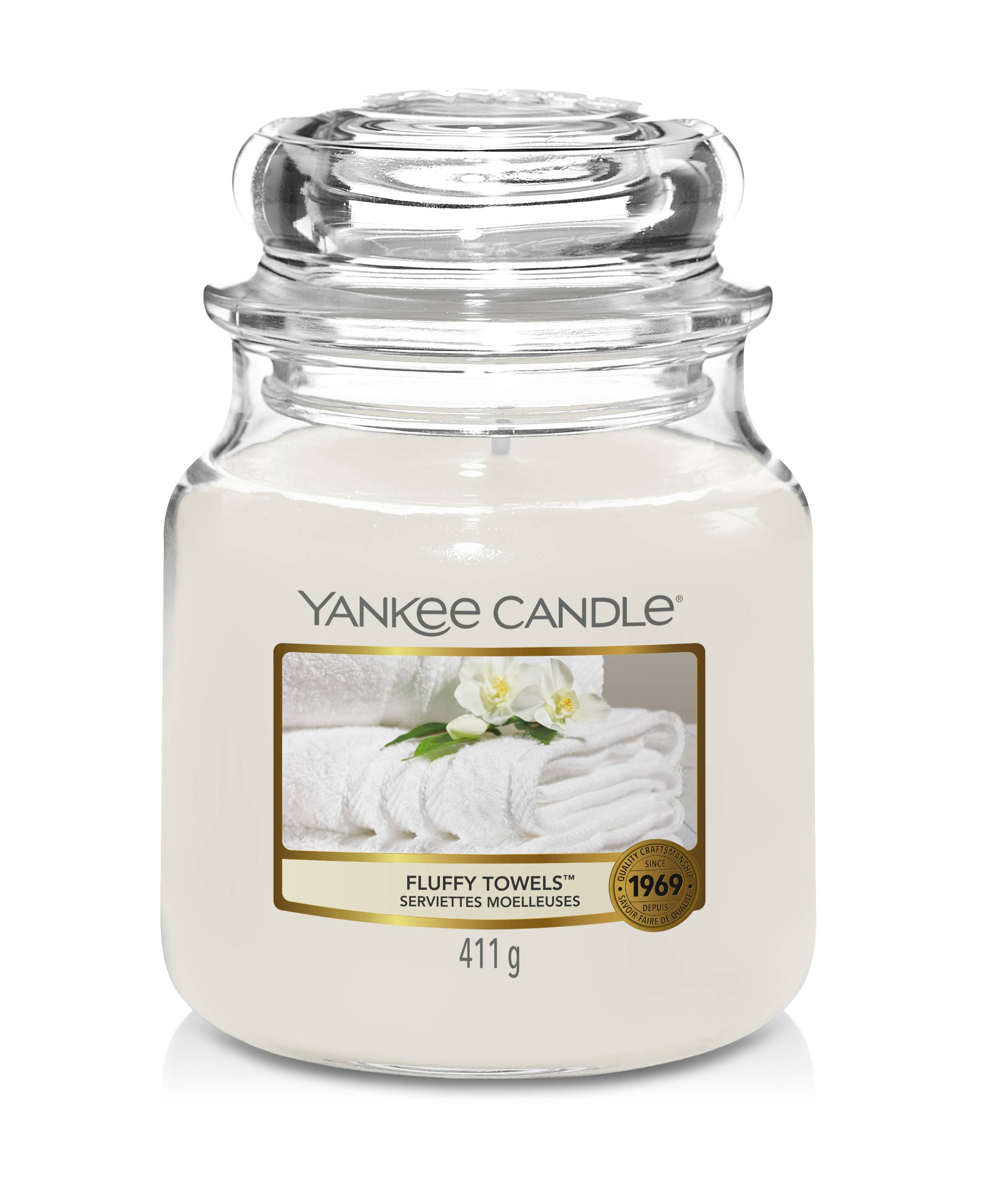Yankee Candle - Bougie Moyenne jarre - Serviette Moelleuse - The Little Factory