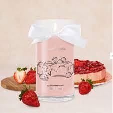 Bougie bijou JewelCandle - Bracelet Fluffy Strawberry & Cheesecake