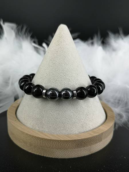 Bracelet de perles homme en pierre naturelle Onyx noir et Hématite - Les bienfaits des pierres et des mineraux