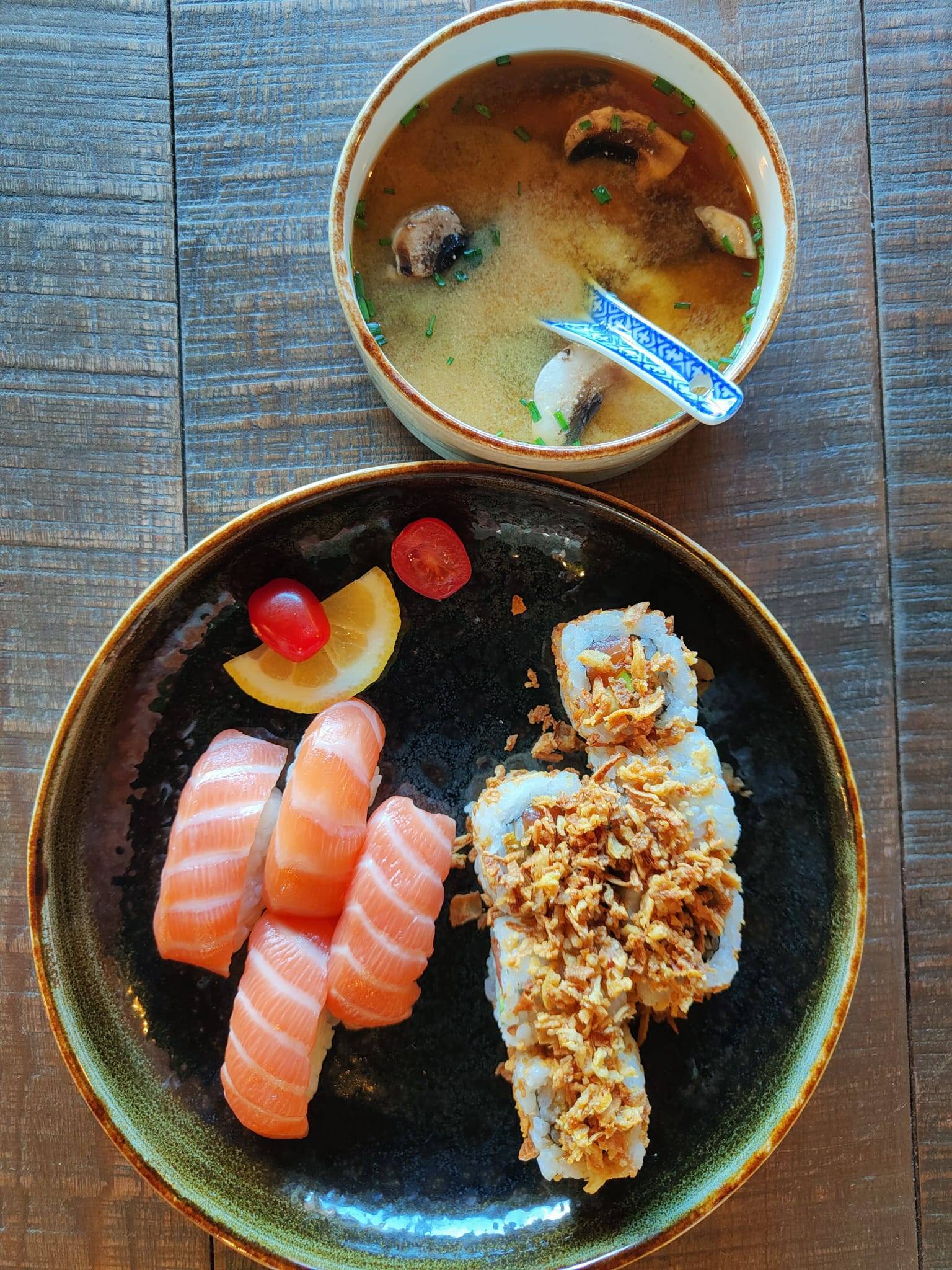 Menu 4 sushi saumon / 6 sweet saumon - Sen'Do Sushi